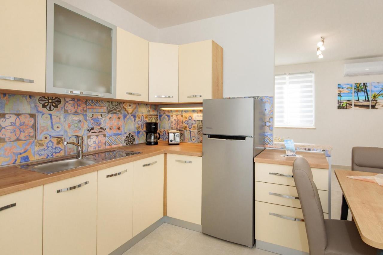 Apartman Ivona Na 1. Katu 马林斯卡 外观 照片