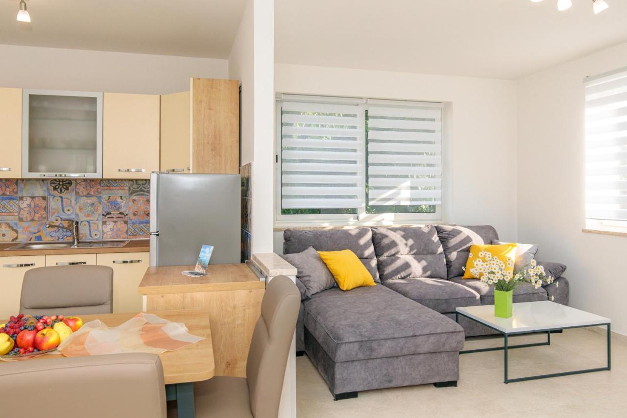 Apartman Ivona Na 1. Katu 马林斯卡 外观 照片